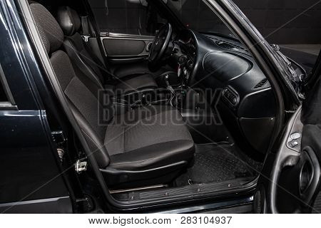Novosibirsk, Russia - February 08, 2019: Chevrolet Niva, Close-up Of The Dashboard, Speedometer And 
