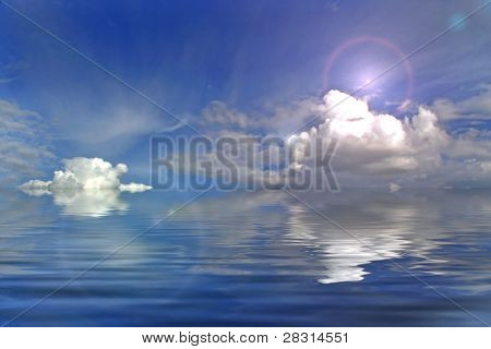 mraky reflecte ve vodě a na slunci se erupce