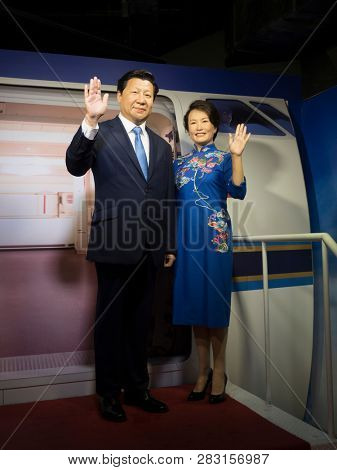 BANGKOK, THAILAND - JANUARY 08, 2019: Xi Jinping and Peng Liyuan  wax figure, Madame Tussauds museum
