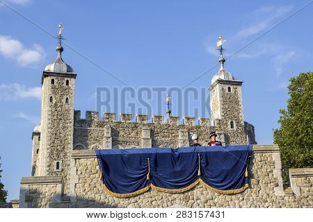 London, Uk - September 1, 2018. Looking Up At The Castle Walls Of The Tower Of London With Ravenmast