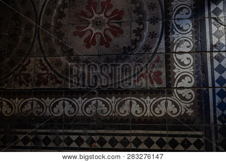 Old Tbilisi Architecture