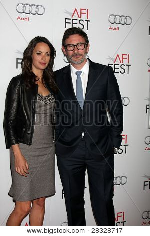 LOS ANGELES - 6 NOV: Berenice Bejo, Michel Hazanavicius arriveert op de 