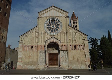 Main Facade Of The Basilica Of San Zenon In Verona. Travel, Holidays, Architecture. March 30, 2015. 