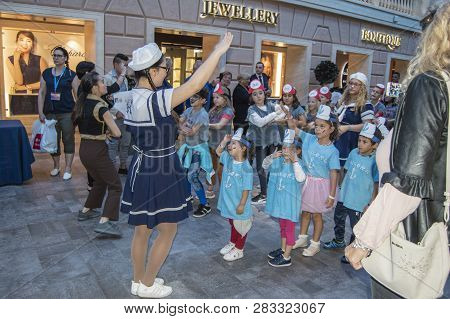 Childrens Pirate Party With Animators And Entertainment For Young Children On The Cruise Ship Meravi