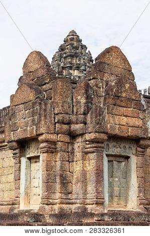 Ancient Remains Of Banteay Samre Temple, Siem Reap, Cambodia, Asia