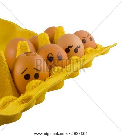 친구와 함께 깨진된 Eggbert