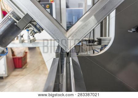 Operator Bending Metal Sheet By Sheet Bending Machine Sheet Bending Machines