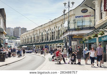 21 May 2018: Torquay, Devon, Uk - Shopping In Fleet Street, With The Fleet Walk Shopping Mall, On A 