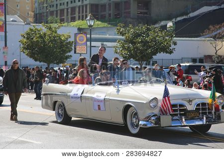 LOS ANGELES - FEBRUARY 9, 2019: Golden Dragon Parade in the streets of China Town Los Angeles. Los Angeles Mayor Eric Garcetti waves to the crown during the Chinese New Year celebration 2019.

