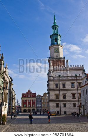 Poznan/poland - February 6th 2019: The Old Town Square With Historic Buildings, Popular Touristic De