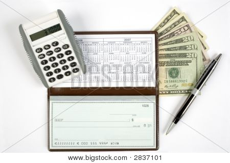 Offene Scheckheft mit Extras