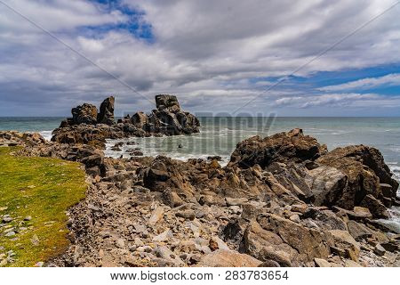 Amazing Coastline At Cape Foulwind Westport New Zealand, Great Coast With The Waves Of The Ocean In 