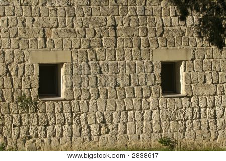 ผนัง Stonebuilted