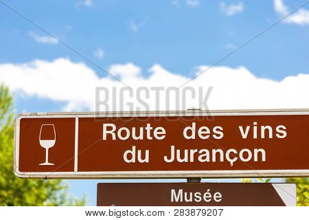 wine road, Jurancon, France