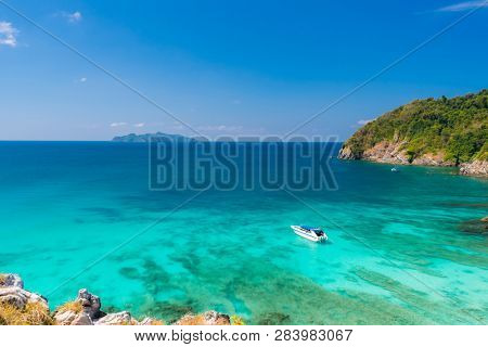 Aerial View point of Tropical white sand beach and snorkel point at cockburn island andaman sea indian ocean Myanmar and Thailand.