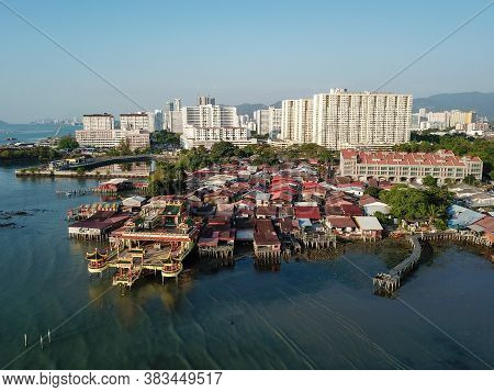 Georgetown, Penang/malaysia - Feb 29 2020: Hean Boo Thean Temple In Morning. Background Is Apartment