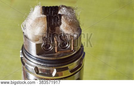Vape Rda Or E-cigarette For Vaping With Coils And Cotton, Rebuildable Dripping Atomizer Or Vaporizer