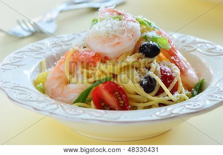Spaghetti With Prawns