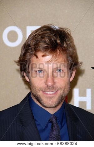 Jamie Bamber at CNN Heroes: An All Star Tribute, Shrine Auditorium, Los Angeles, CA 12-02-12