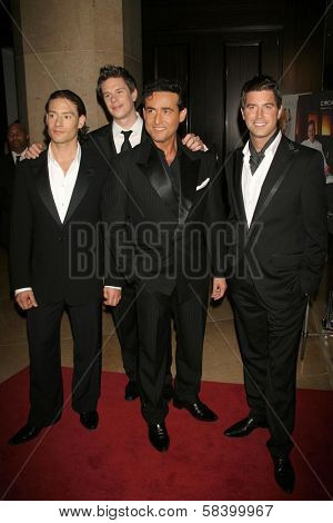 LOS ANGELES - NOVEMBER 21: IL Divo at 