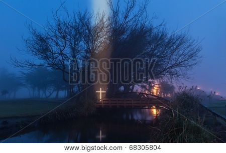 Heaven Cross Beam