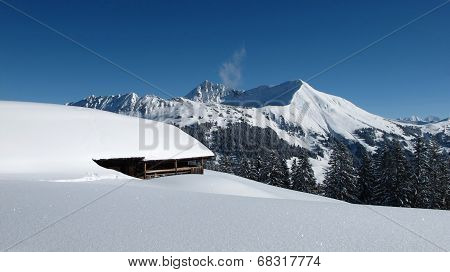 Lauenenhorn and snow covered hut