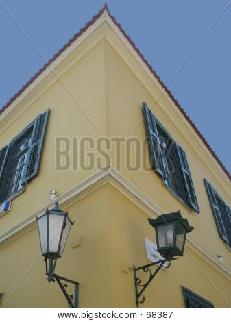 Antigua casa de la esquina