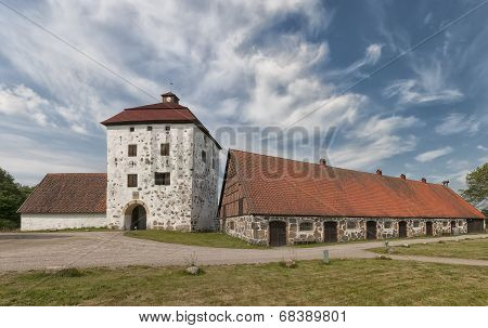 Hovdala Slott Gatehouse And Stables