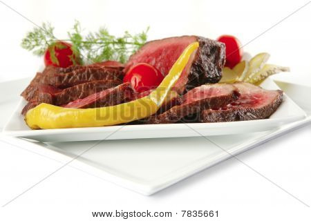 半生的牛肉