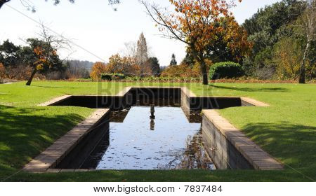 Fountain cross