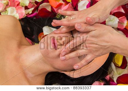 Beauty treatments in the beauty salon.