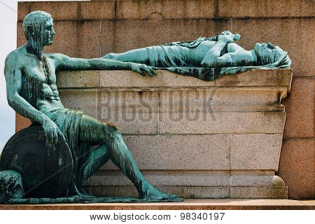 Monument of Remembrance Gelle Fra or Golden Lady is a war memorial