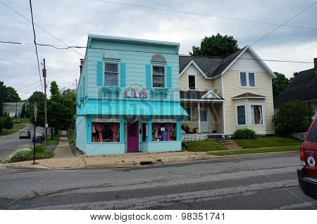 Lily's Resale Shop