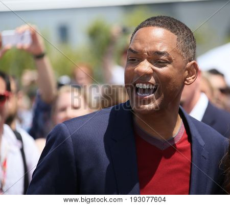 
 Will Smith attends the 70th Anniversary photocall during the 70th annual Cannes Film Festival at Palais des Festivals on May 23, 2017 in Cannes, France.