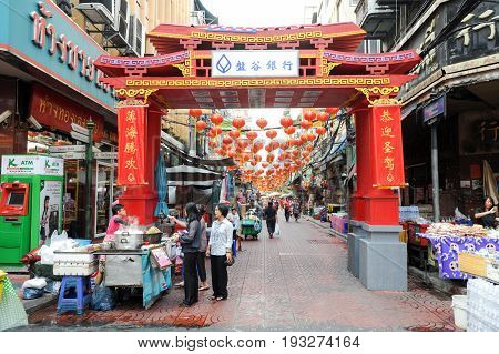 Sellers At The Market Of Chinatown On Bangkok