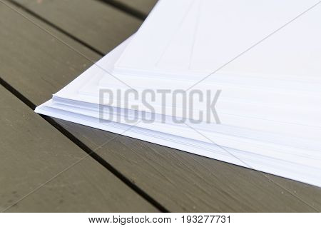 Lack of creative wig - paper pile