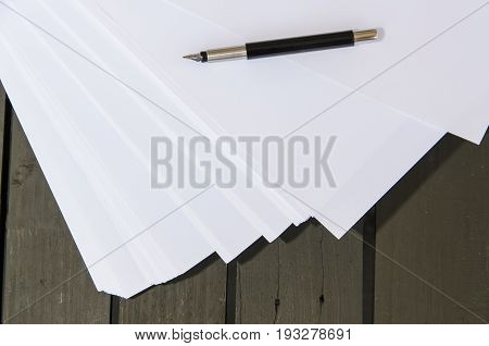 Lack of creative wig - paper pile