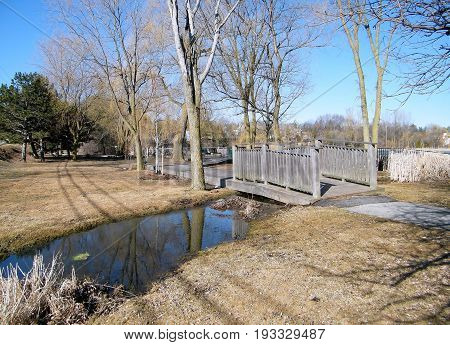 Overpass at Oakbank Pond in Thornhill, Canada