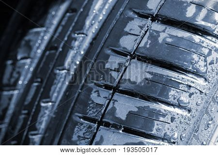 Car Tire Details