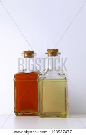 palm oil and olive side by side