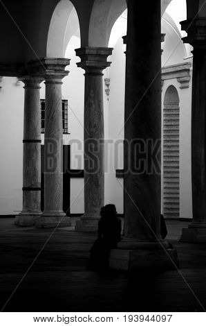 Love hidden from the columns of the porch