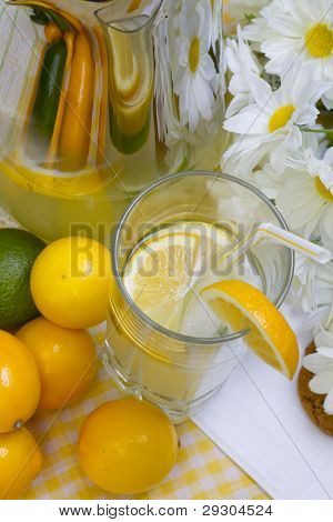 bicchiere di limonata
