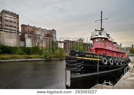 Montreal, Quebec, Canada September 29, 2018: Derelict Tugboat Daniel Mcallister On Lachine Canal In 