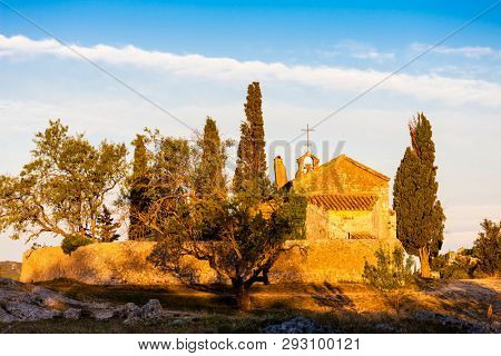 Chapel St. Sixte near Eygalieres, Provence, France