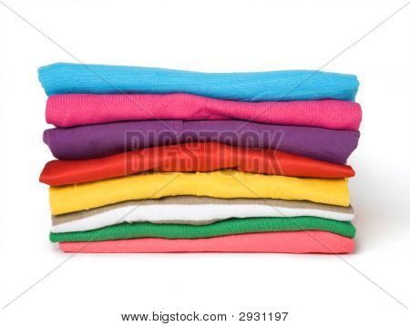 กองเสื้อผ้า Multi-Coloured