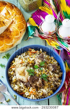 Arabic Cuisine. Events Ramadan. Middle Eastern Mashkichiri (porridge Made Of Rice, Beef And Mung Bea