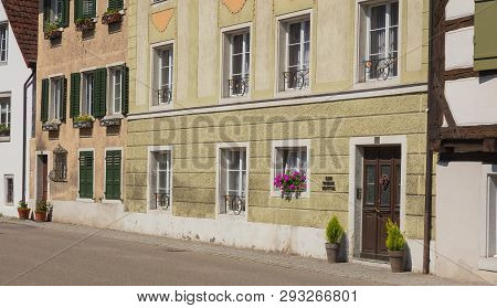 Bremgarten, Switzerland - June 16, 2018: Facade Of A Building In The Historic Part Of The Town Of Br