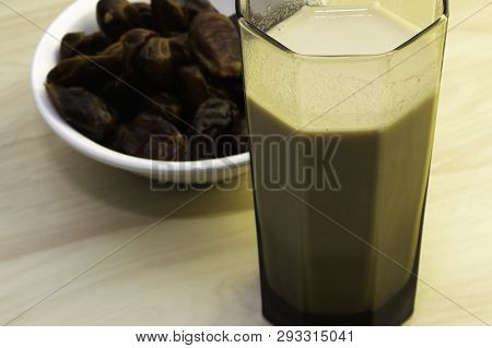 Hushaf - Date Milk, Traditional Ramadan Dish, Cooking, Ingredients, Glass With Date Milk - Khushaf A