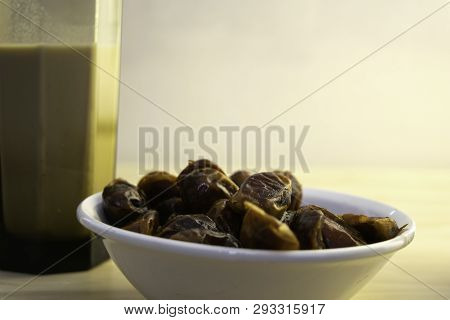 Hushaf - Date Milk, Traditional Ramadan Dish, Cooking, Ingredients, Glass With Date Milk - Khushaf A