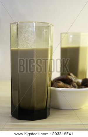 Hushaf - Date Milk, Traditional Ramadan Dish, Cooking, Ingredients, Two Glasses With Date Milk - Hus